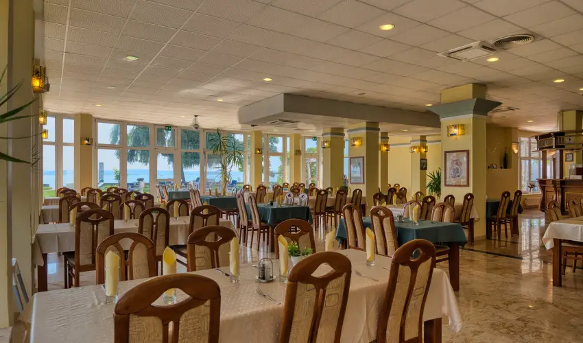 Vil�gos Hotel Balatonvil�gos - Balatoni Vak�ci� Reggelivel (min. 2 �j)