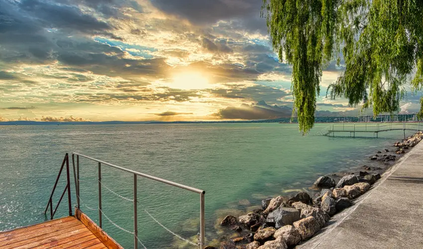Vil�gos Hotel Balatonvil�gos - Balatoni Vak�ci� Reggelivel (min. 2 �j)