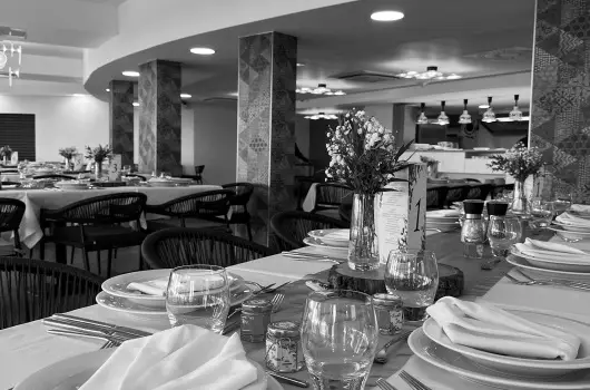 Hotel Wellamarin - Wella's Eve a PartOn Bisztr�ban (Csak feln�tt vend�gek r�sz�re, 4 �jszaka)