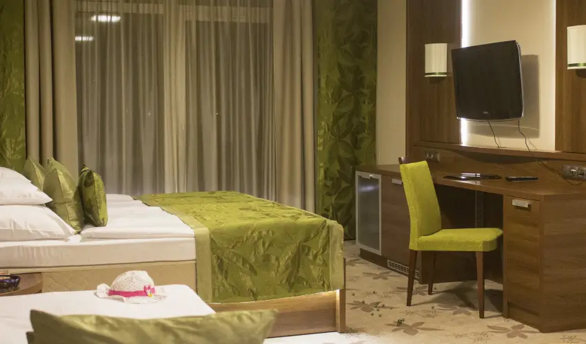 Hotel Wellamarin Zamrdi - Wella's Eve a PartOn Bisztrban (4 jszaka)