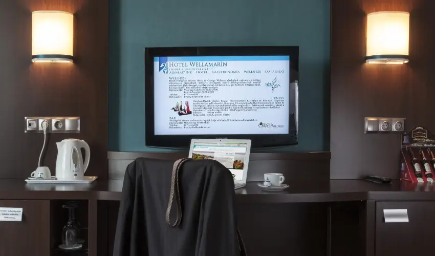 Hotel Wellamarin Zamrdi - Wella's Eve a PartOn Bisztrban (4 jszaka)