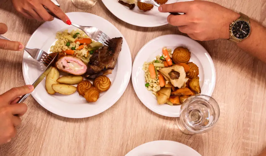 Hotel Wellamarin Zamrdi - Wella's Eve a PartOn Bisztrban (4 jszaka)