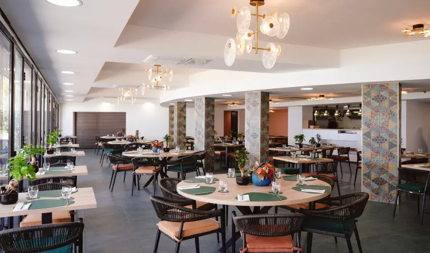 Hotel Wellamarin Zamrdi - Wella's Eve a PartOn Bisztrban (4 jszaka)