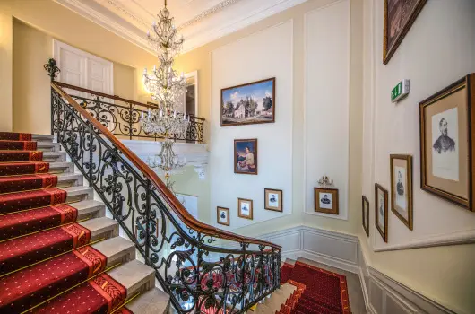 La Contessa Kast�lyhotel - Standard �r f�lpanzi�val (1 �jt�l)