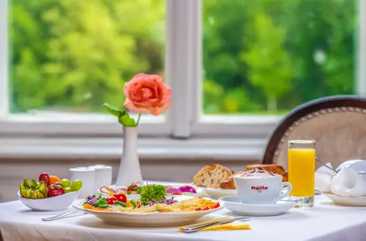 La Contessa Kast�lyhotel - Standard �r reggelivel (1 �jt�l)