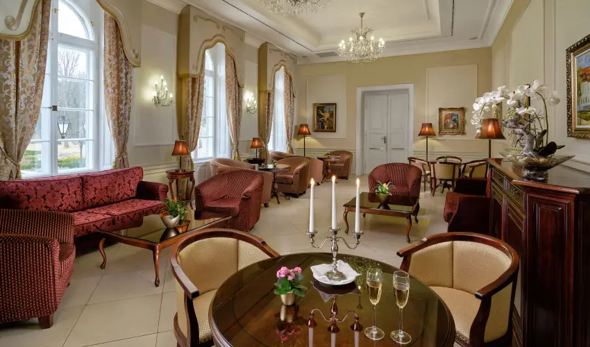 La Contessa Kast�lyhotel Szilv�sv�rad - Early bird �r f�lpanzi�val (1 �jt�l)