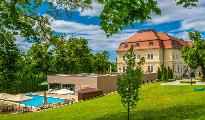 La Contessa Kast�lyhotel Szilv�sv�rad - Early bird �r f�lpanzi�val (1 �jt�l)