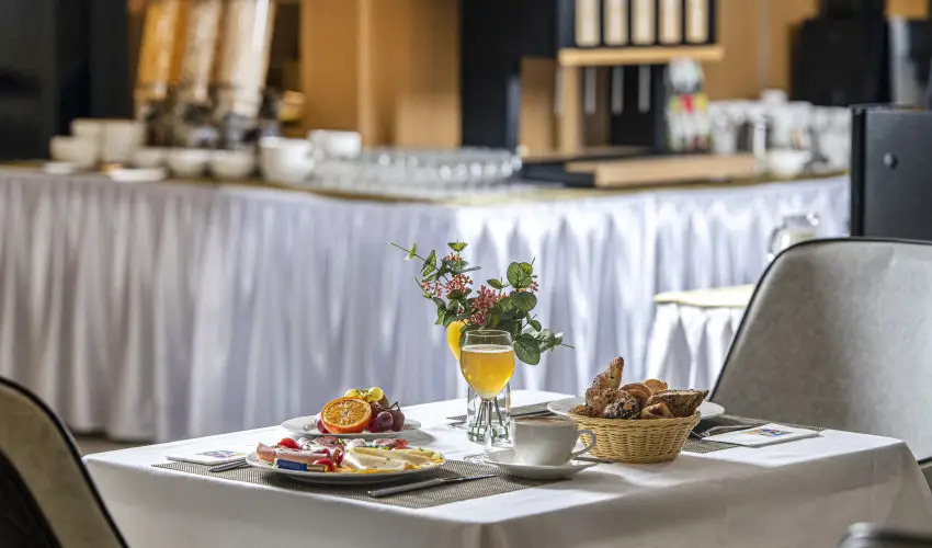 Willis Hotel Business & Wellness Zalaegerszeg - Kedvezmnyes r csaldok rszreak flpanzis elltssal (1 jtl)