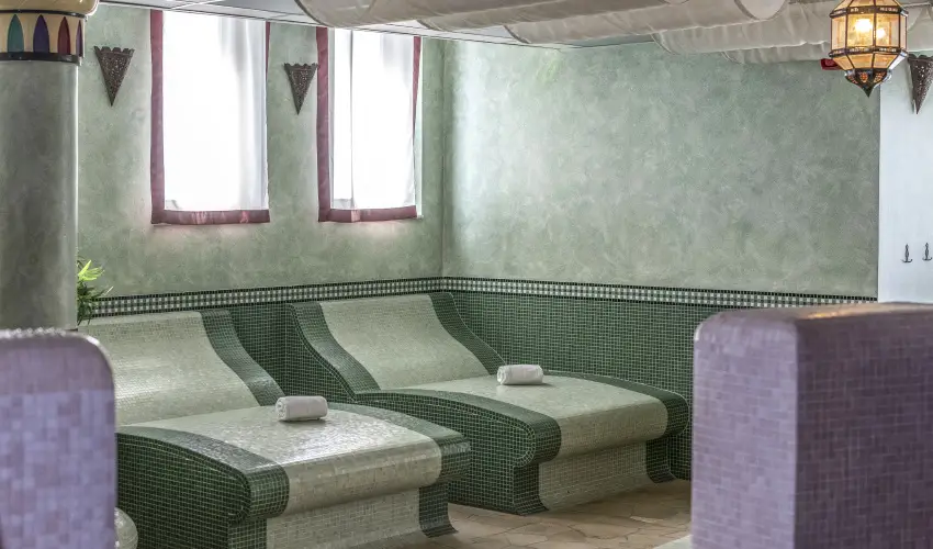 Willis Hotel Business & Wellness Zalaegerszeg - Kedvezmnyes r csaldok rszreak flpanzis elltssal (1 jtl)