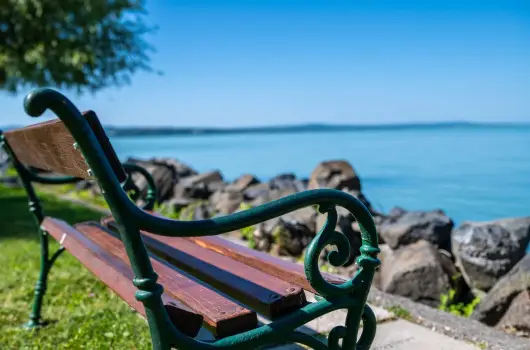 Tihany Yacht Club - Vissza nem trtend r flpanzival (1 jtl)