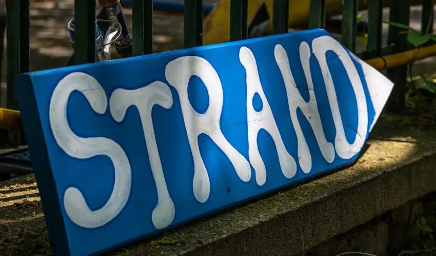 Tihany Yacht Club Tihany - Vissza nem t�r�tend� �r f�lpanzi�val (1 �jt�l)