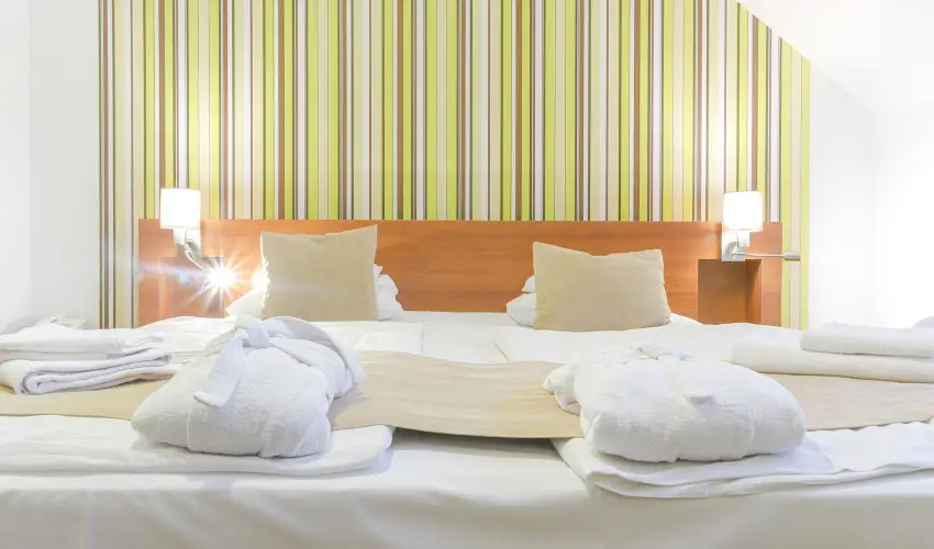 Zenit Hotel Balaton Vonyarcvashegy - Kedvezményes ár családok részéreak reggelis ellátással (1 éjtől)