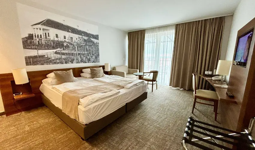 Zenit Hotel Balaton Vonyarcvashegy - Kedvezményes ár családok részéreak reggelis ellátással (1 éjtől)