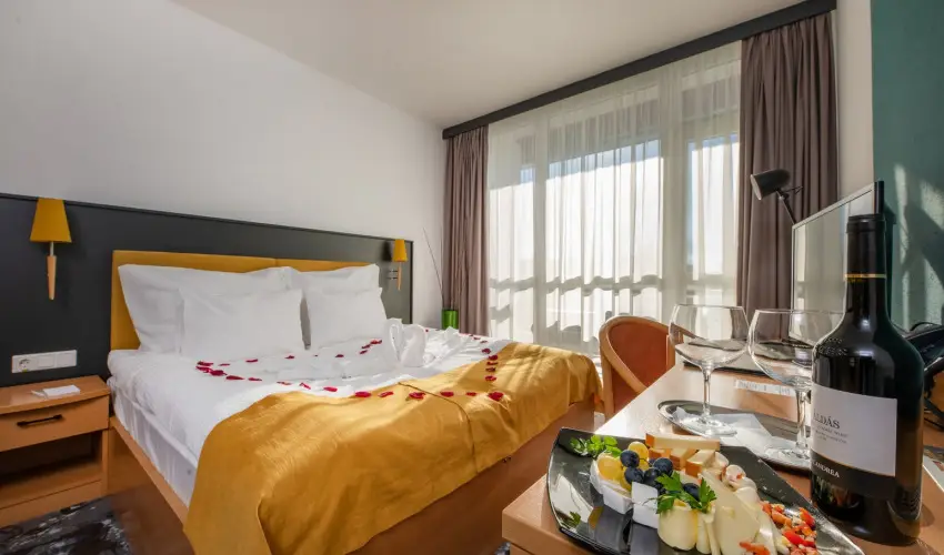 Zsry Liget Hotel & Spa Mezkvesd - Kedvezmnyes r csaldok rszreak (1 jtl)