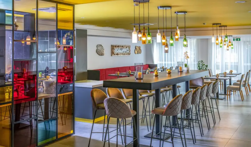 Zsry Liget Hotel & Spa Mezkvesd - Kedvezmnyes r csaldok rszreak (1 jtl)